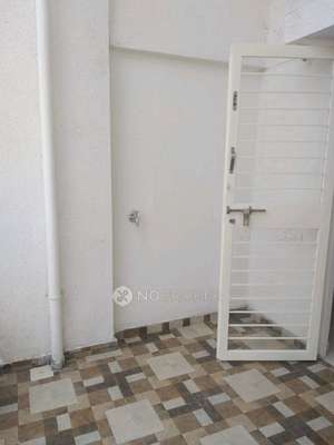 1 BHK Flat In Arihant Tower  for Rent  In Kondhwa Budruk