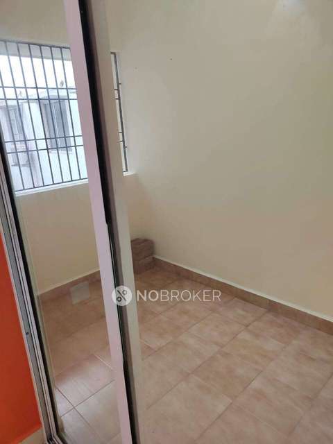 2 BHK Flat In Arun Excello Padappai For Sale  In Padappai