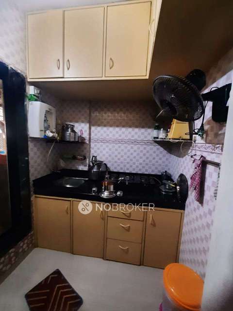 1 RK Flat In Unique Plaza For Sale  In Byculla West