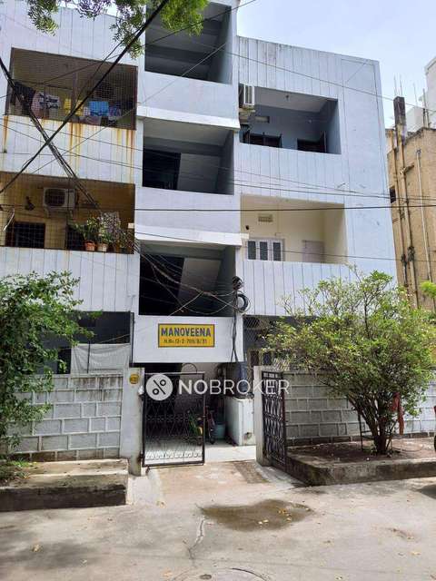 2 BHK Flat In Manoveena Apartment For Sale  In Padmanabha Nagar Rd