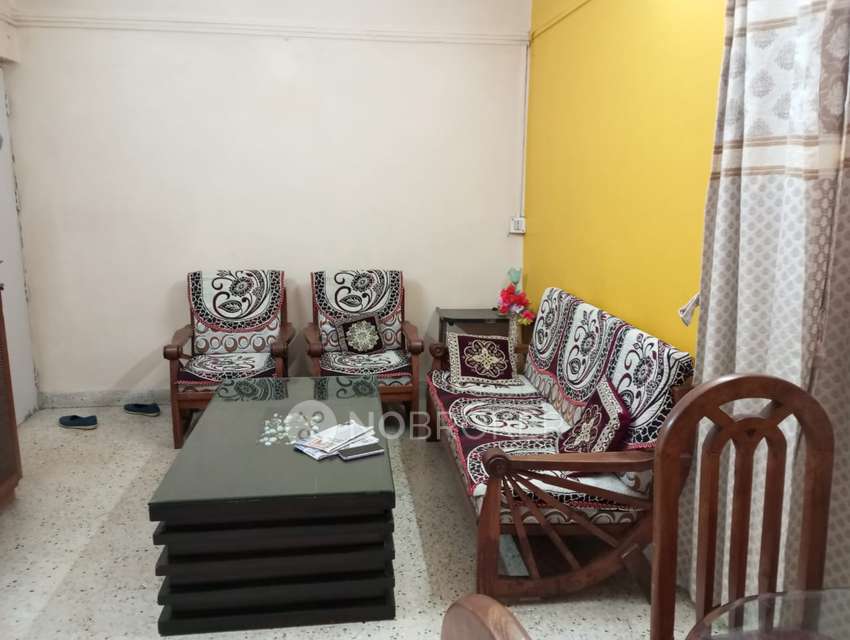 2 BHK Flat In Shree Ganesh Apartments for Rent  In Vishrantwadi