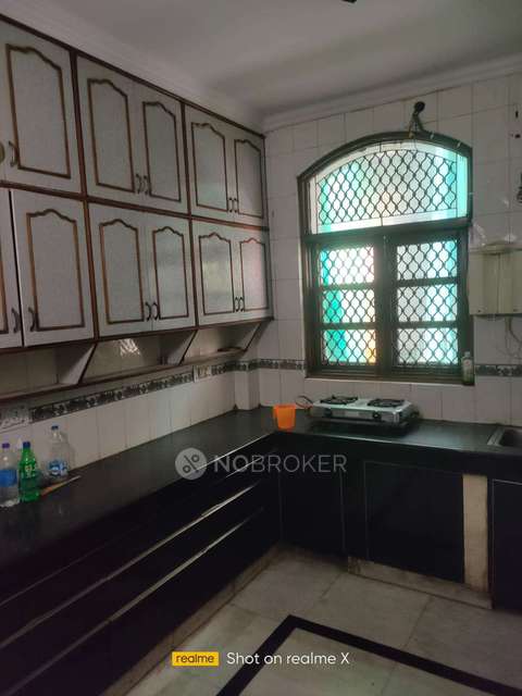 4 BHK Flat In Vishal Enclave For Sale  In Rajouri Garden
