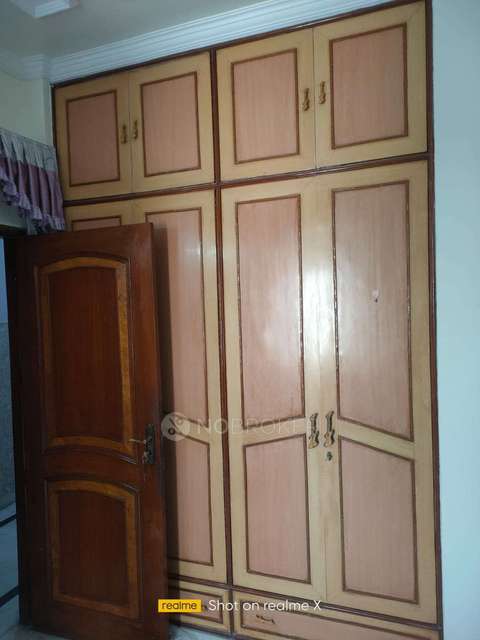 4 BHK Flat In Vishal Enclave For Sale  In Rajouri Garden