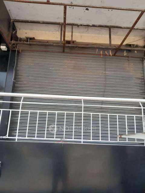 Showroom in Vaishali, Ghaziabad for sale 