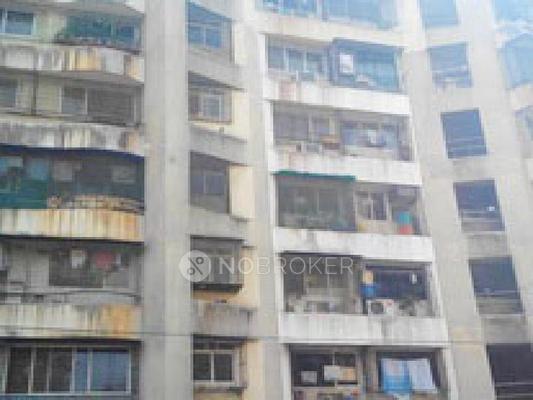 1 RK Flat In Nidhi Apartment for Rent  In Malad West