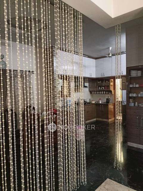 4+ BHK Flat For Sale  In Peenya