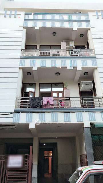 2 BHK Flat For Sale  In Pratap Vihar