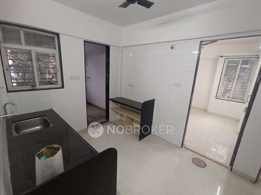 2 BHK Flat In Mahalaxmi Manomay Residency For Sale  In Vishrantwadi