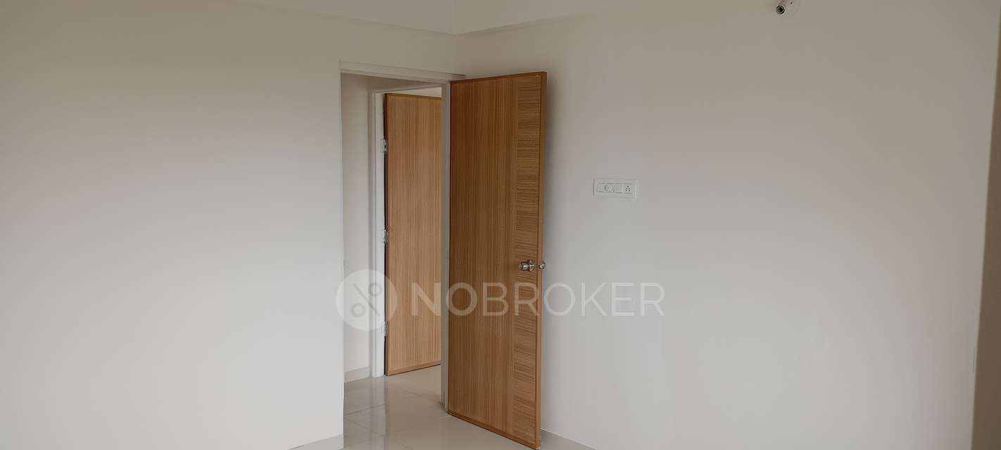 2 BHK Flat In Kumar  Palmcrest for Rent  In Anthon Nagar