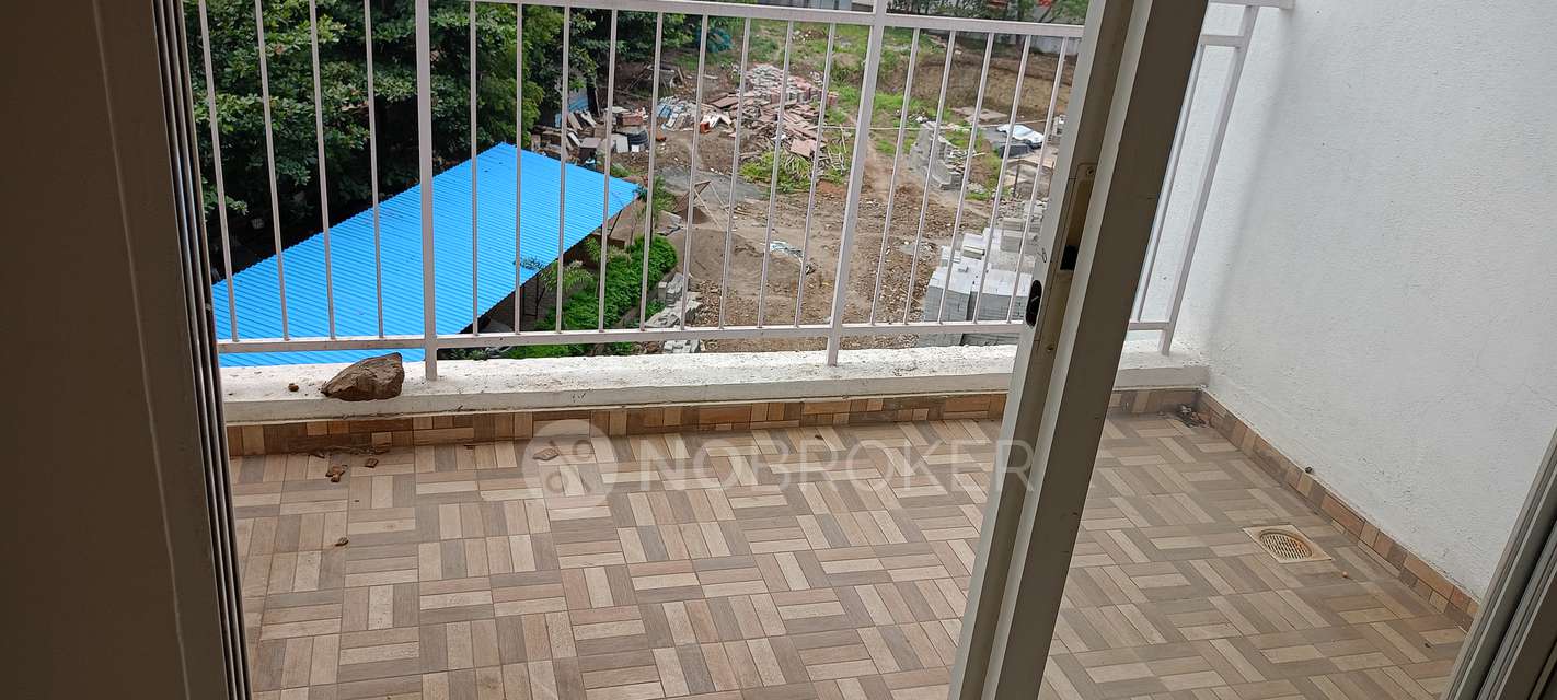 2 BHK Flat In Kumar  Palmcrest for Rent  In Anthon Nagar