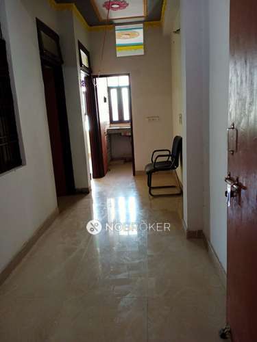 1 BHK Flat In Standalone Building  for Rent  In Sector 21d