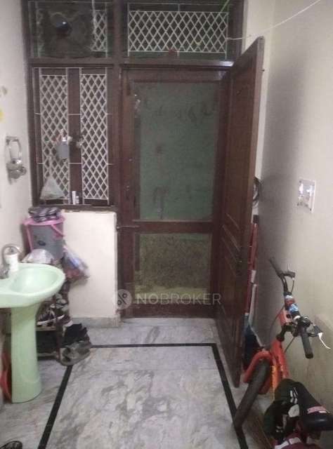 3 BHK Flat For Sale  In Baljit Nagar