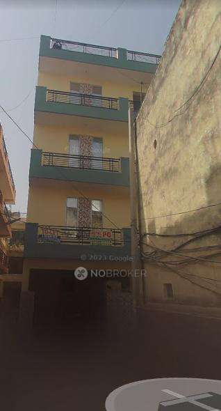 PG for Boys in Sector 39