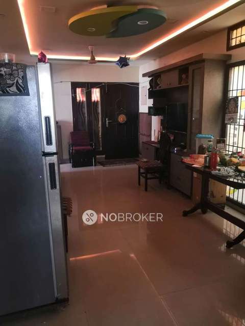 3 BHK Flat In Thiruvarasu Apatment For Sale  In West Mambalam