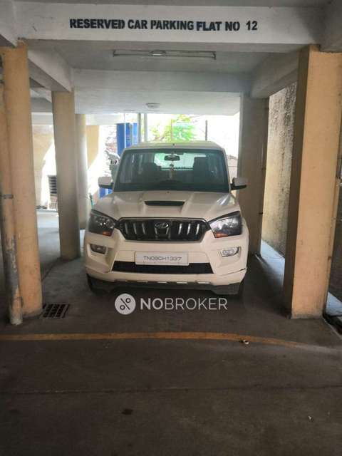 3 BHK Flat In Thiruvarasu Apatment For Sale  In West Mambalam