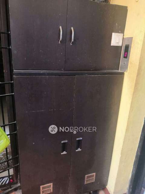 3 BHK Flat In Thiruvarasu Apatment For Sale  In West Mambalam