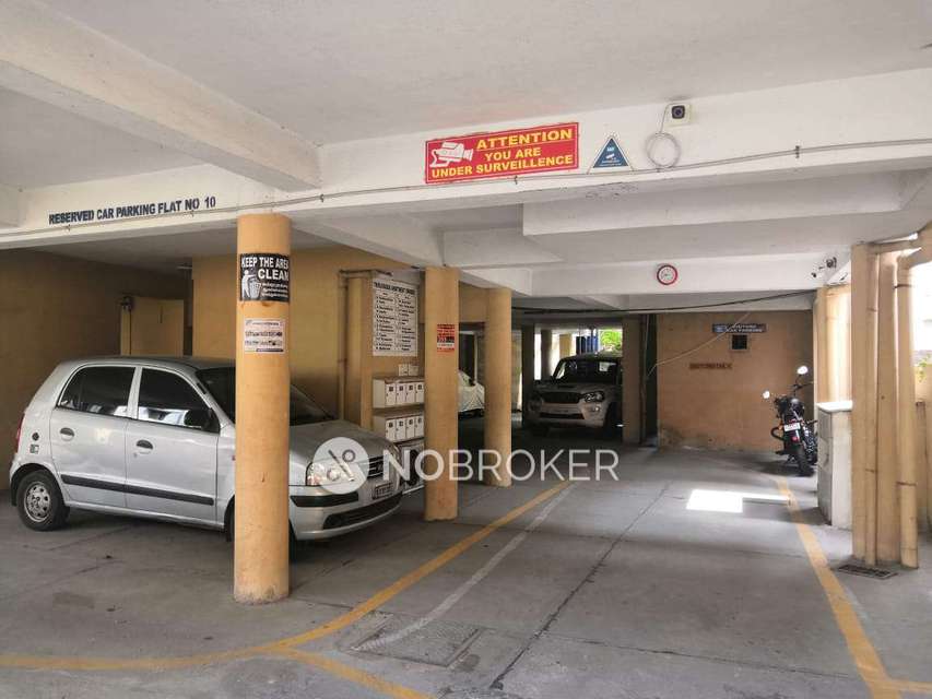 3 BHK Flat In Thiruvarasu Apatment For Sale  In West Mambalam