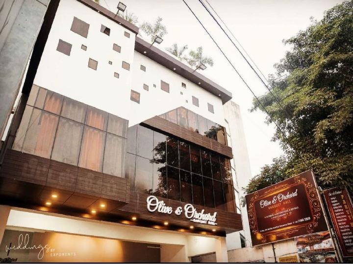 Showroom for Rent in Power House, 8th Street, 30/12, Kodambakkam