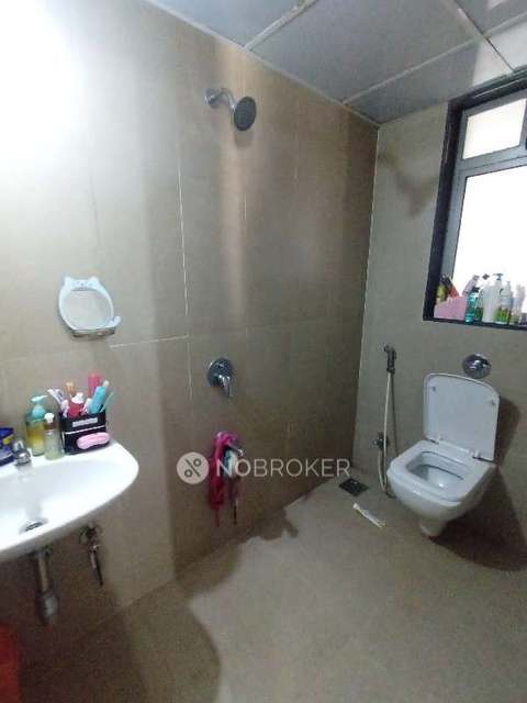 2 BHK Flat In Runwal Eirene For Sale  In Thane West