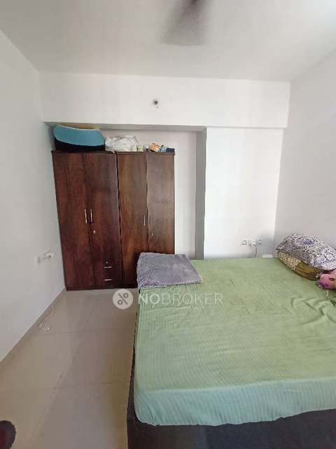 2 BHK Flat In Runwal Eirene For Sale  In Thane West