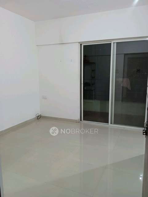 1 BHK Flat In Kushal Swarnali for Rent  In Kharabwadi