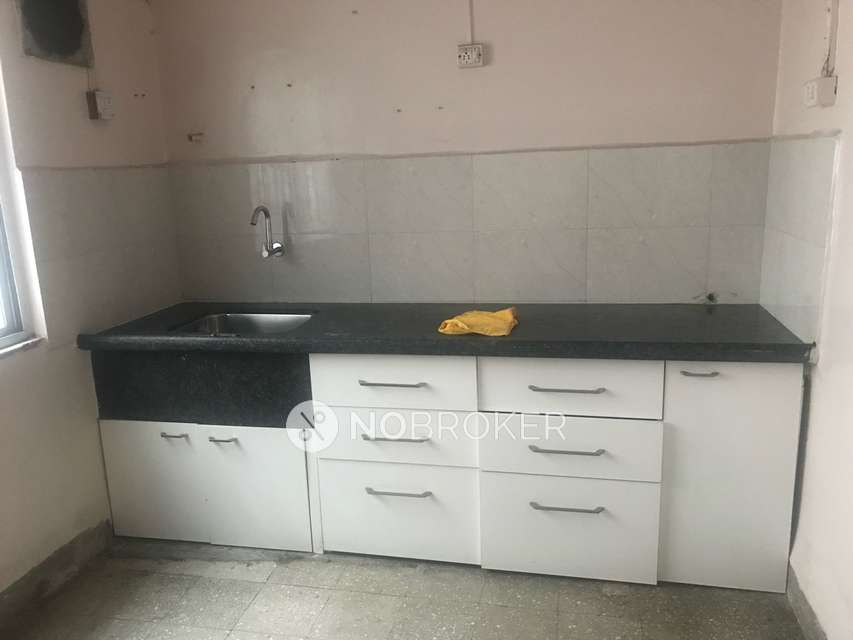 2 BHK Flat In Shastri Apartments for Rent  In Camp