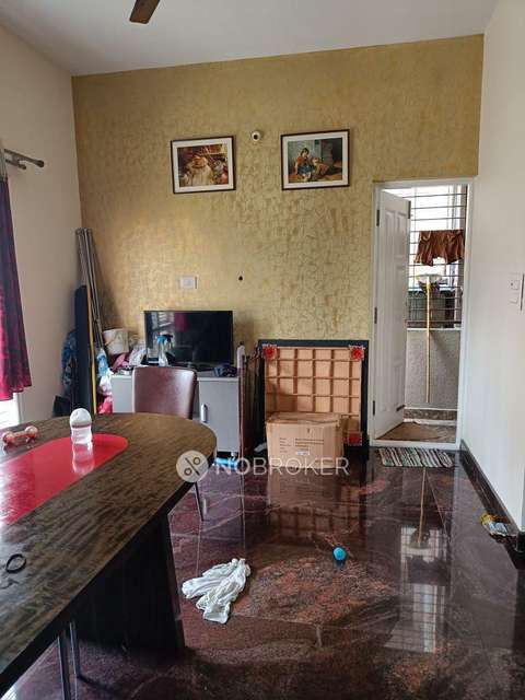 4+ BHK Flat For Sale  In Chandra Layout