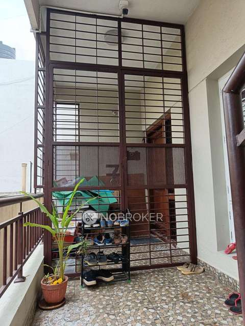 4+ BHK Flat For Sale  In Chandra Layout