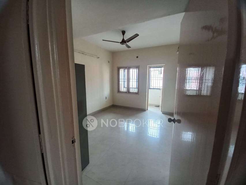 2 BHK Flat In Sara Courtyard For Sale  In K. K. Nagar