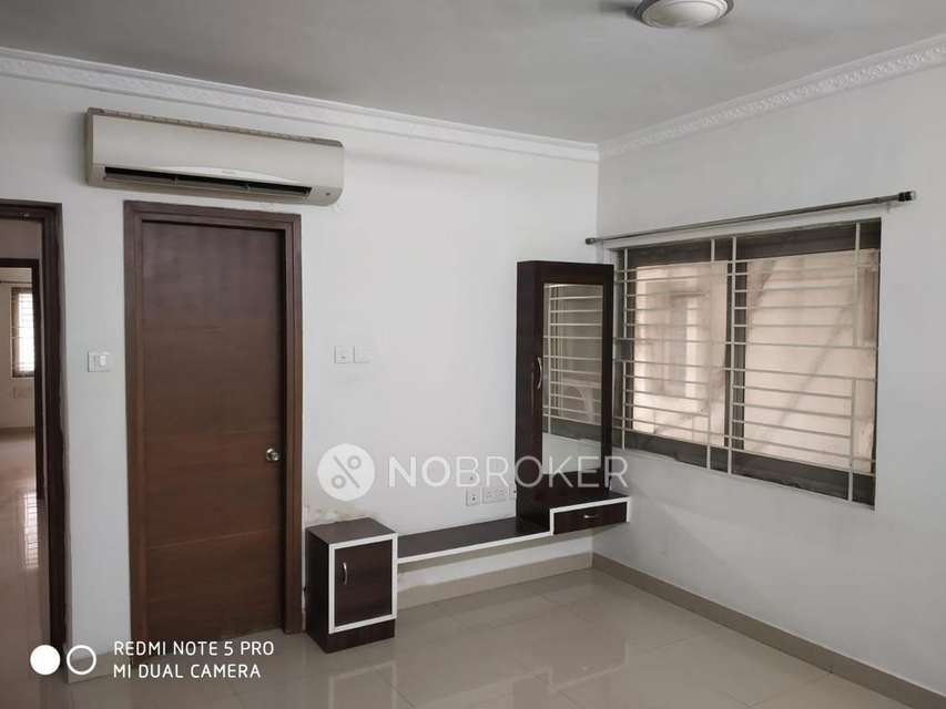 4 BHK Flat In Rajeshwari Residency For Sale  In Banjara Hills