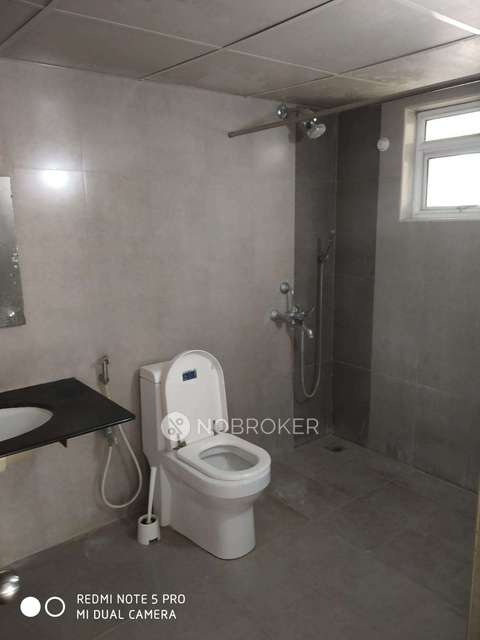 4 BHK Flat In Rajeshwari Residency For Sale  In Banjara Hills