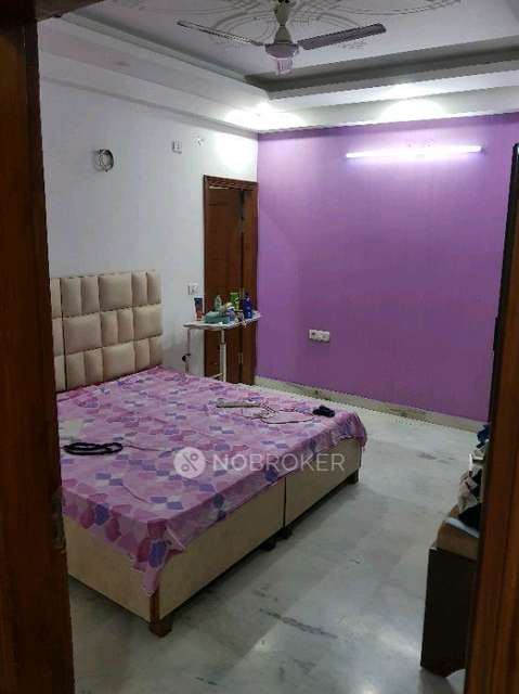 3 BHK Flat In Standalone Building  For Sale  In  Okhla