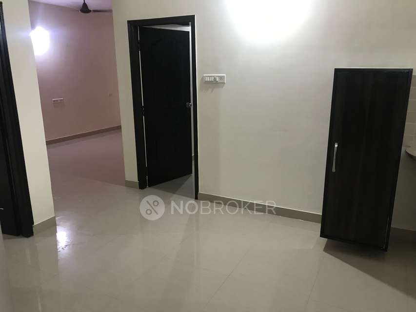 2 BHK Flat In Sraddha White Cliff for Rent  In Seegehalli