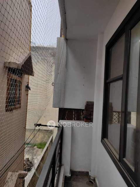 1 BHK Flat In Standalone Bilding For Sale  In Mohan Garden