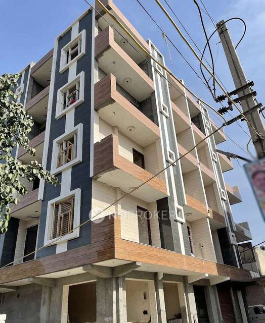 3 BHK Flat In Deepa House  For Sale  In Hastsal