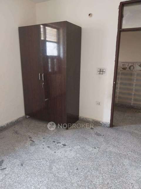 1 BHK Flat In Standalone Building  for Rent  In Sadh Nagar Ii