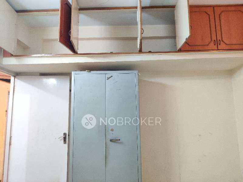 2 BHK Flat In Geetanjali Apartment For Sale  In Kilpauk