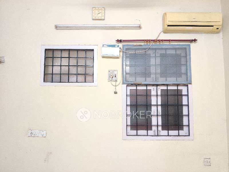 2 BHK Flat In Geetanjali Apartment For Sale  In Kilpauk