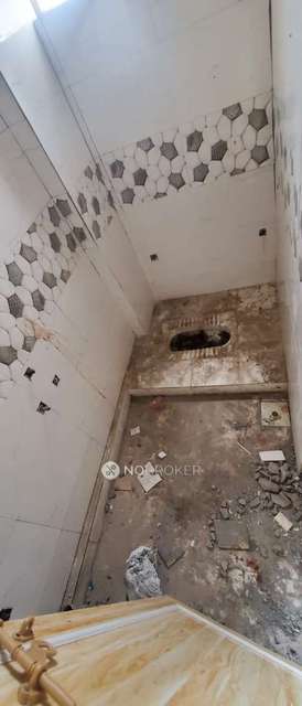 1 BHK Flat In Majina Buidling  for Rent  In Kondhwa