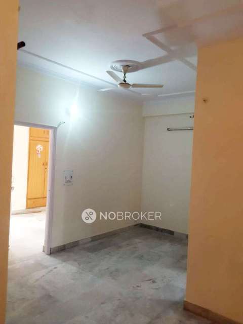 2 BHK Flat In Ajnara Apartment, Vaishali For Sale  In Vaishali
