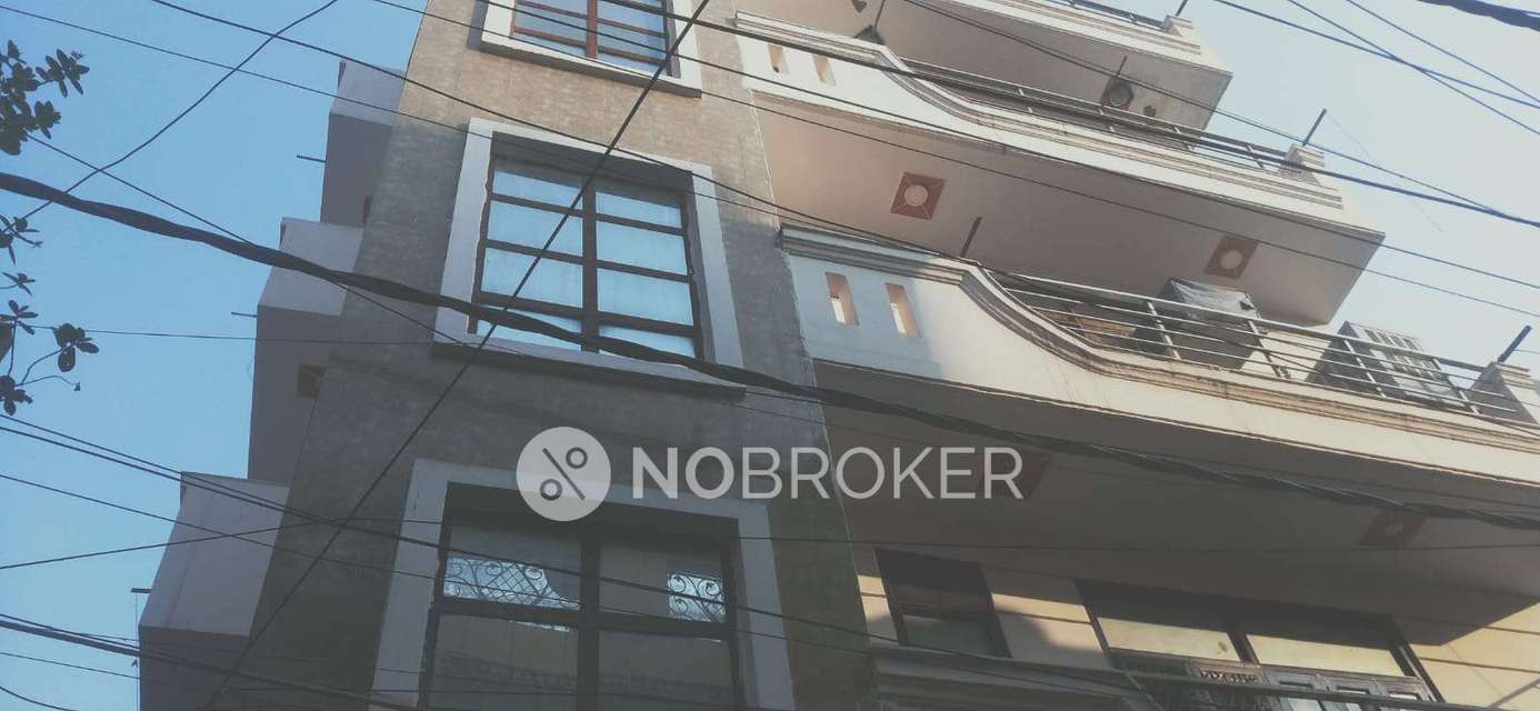 3 BHK Flat In Standaloen Building  For Sale  In Uttam Nagar