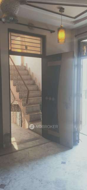 3 BHK Flat In Standaloen Building  For Sale  In Uttam Nagar