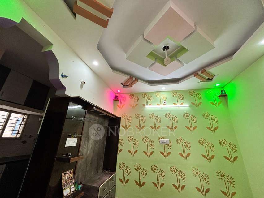 2 BHK House for Rent  In Thotada Guddadhalli Village