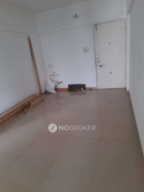 2 BHK Flat In Rahul Eastview For Sale  In Hadapsar