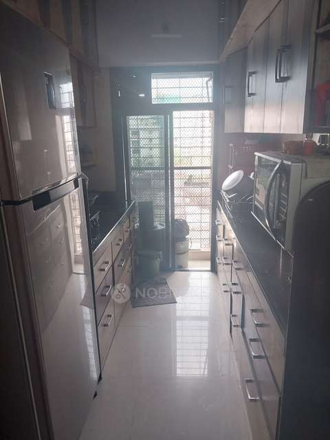 1 BHK Flat In Rna Complex For Sale  In Santacruz East