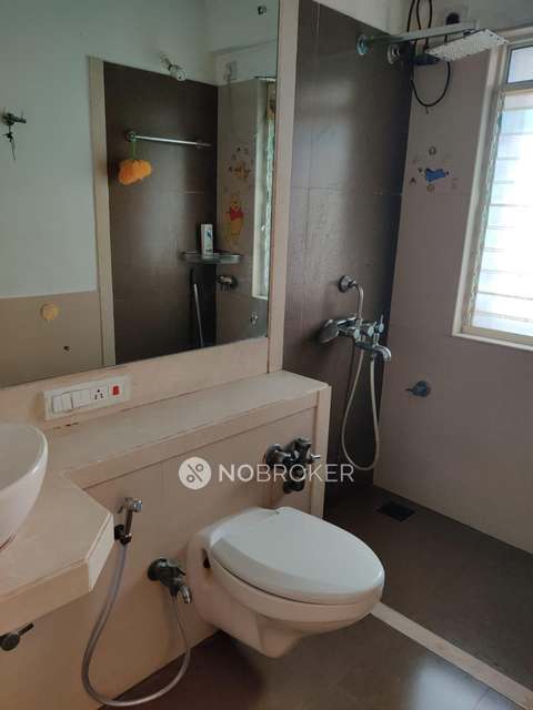 3 BHK Flat In Rustomjee Ozone Tower For Sale  In Goregaon West