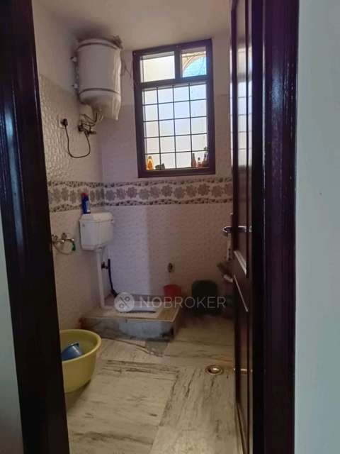 2 BHK Flat In Raj Apartments For Sale  In Badarpur