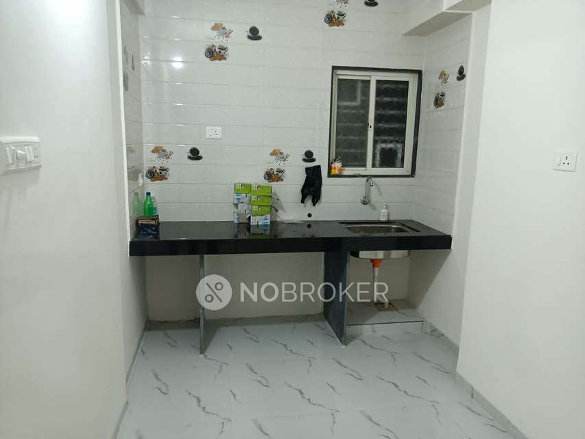 1 BHK Flat In Tarangan  for Rent  In Guruwar Peth