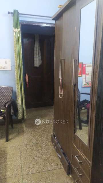 2 BHK Flat For Sale  In Laxmi Nagar