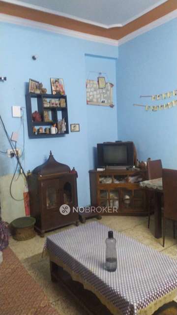 2 BHK Flat For Sale  In Laxmi Nagar